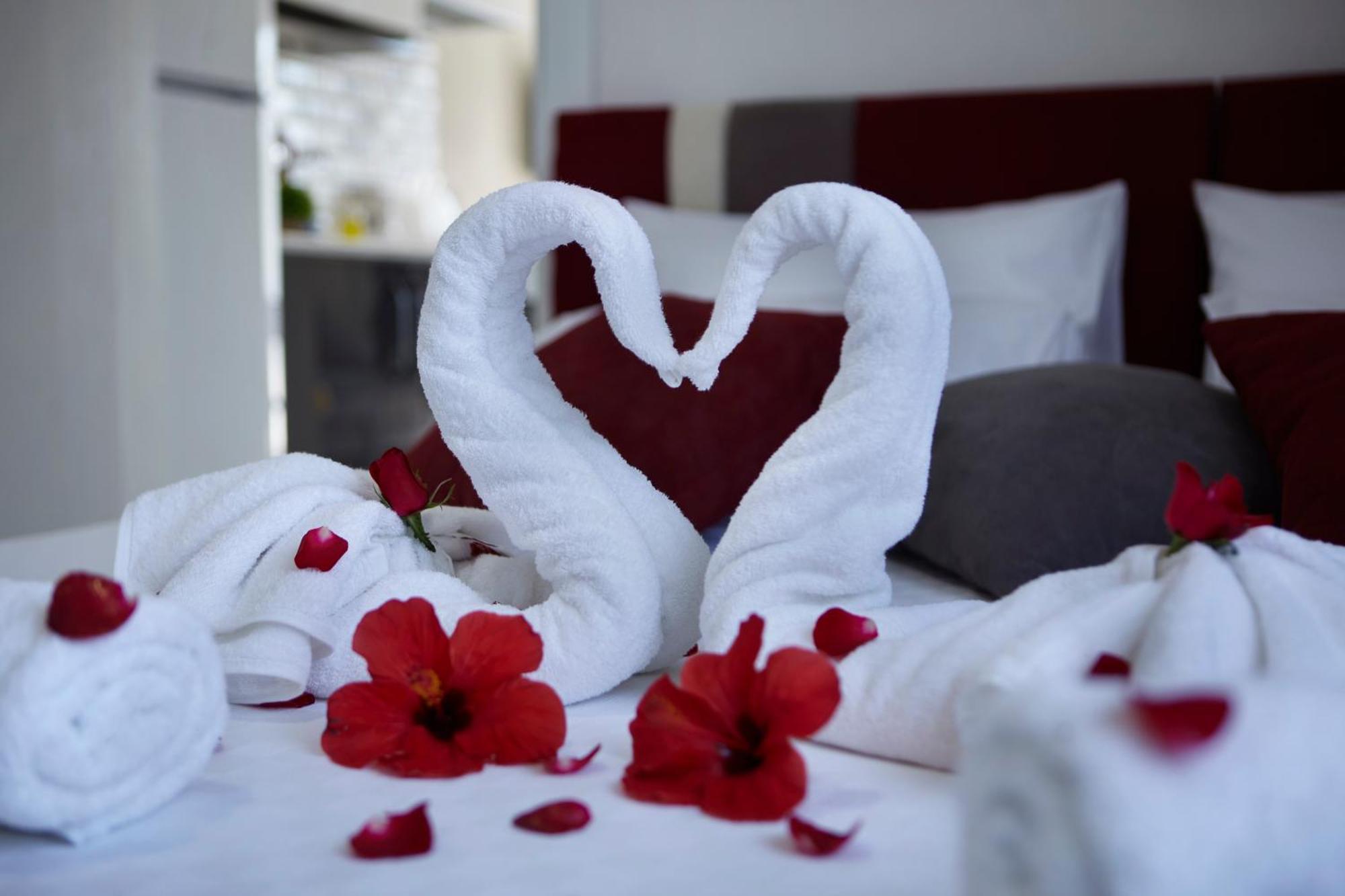 Palmiyem Apart Otel Сеферихисар Экстерьер фото