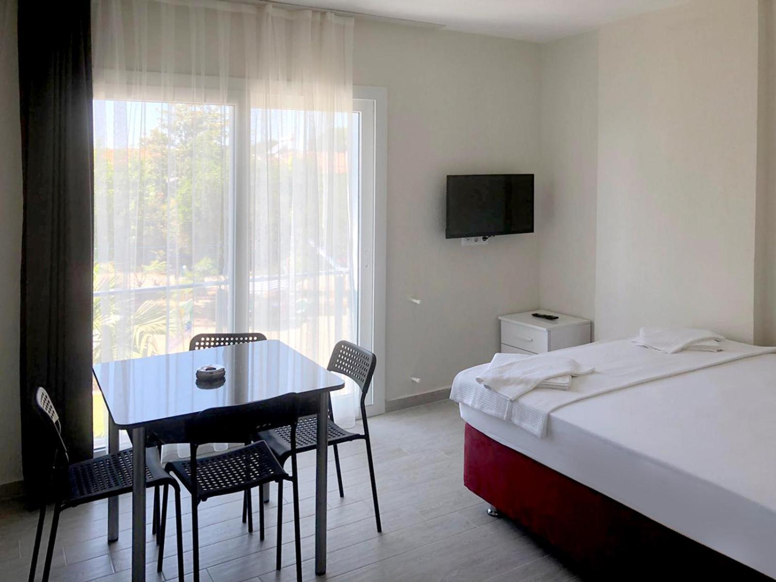 Palmiyem Apart Otel Сеферихисар Экстерьер фото