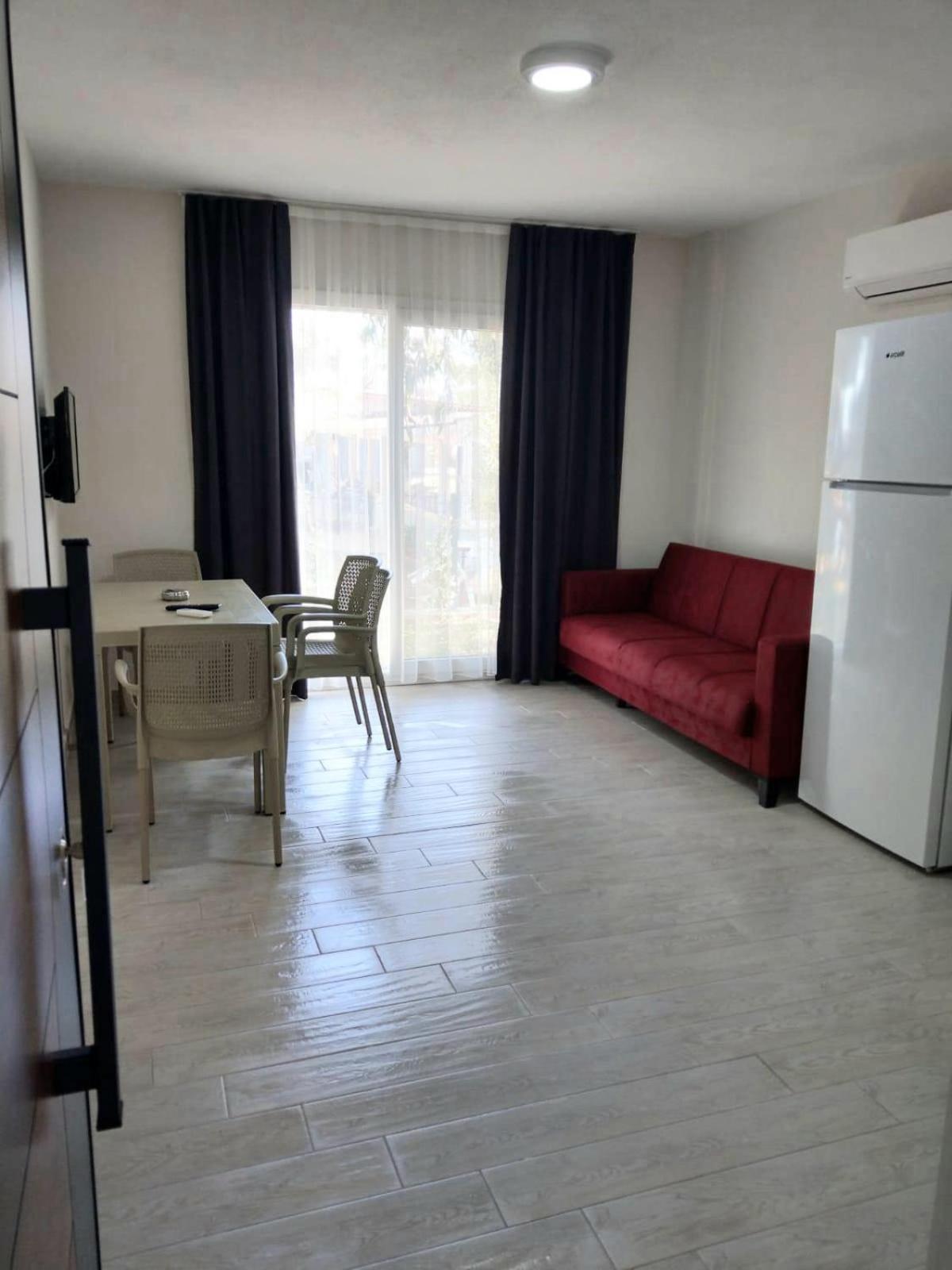 Palmiyem Apart Otel Сеферихисар Экстерьер фото